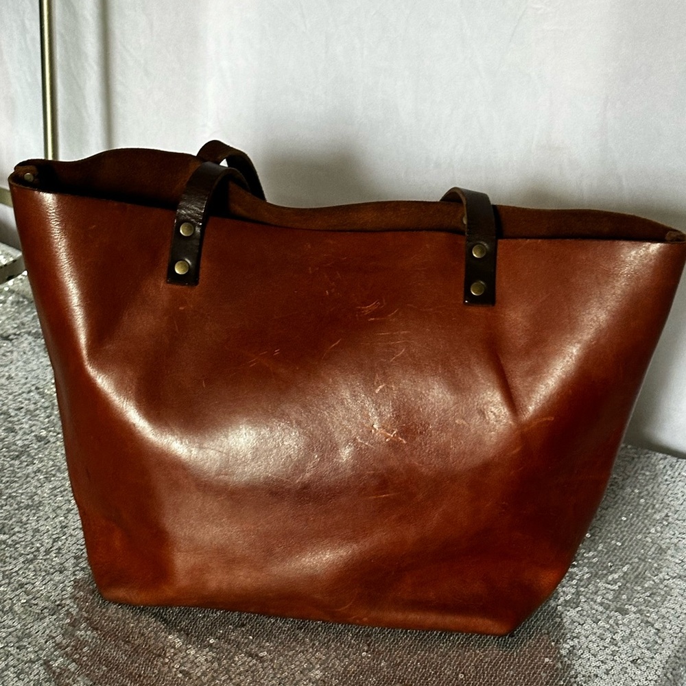 Portland Leather Honey Large Tote Bag - Picture 5 of 12